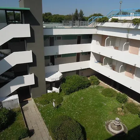 Apartment Glenn 2 *